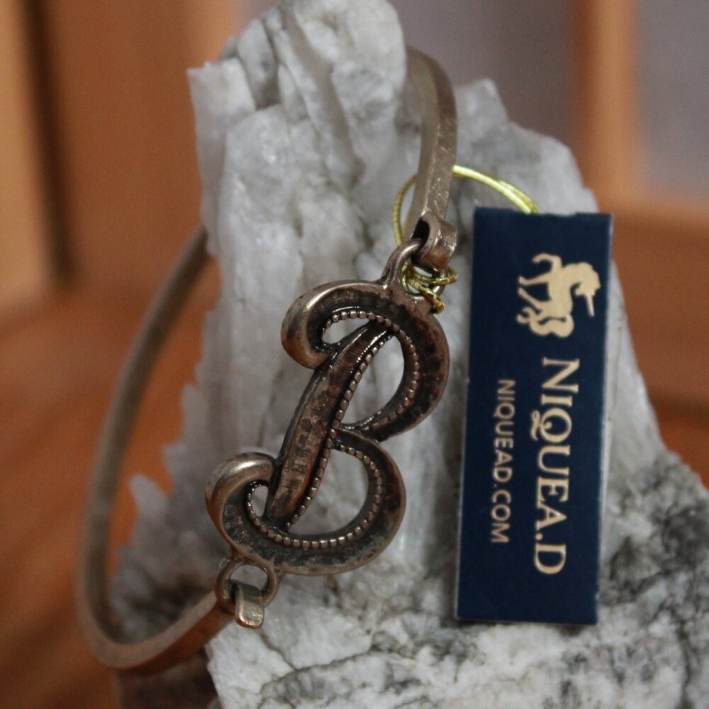 Niquea.D Initial Metal Bracelet